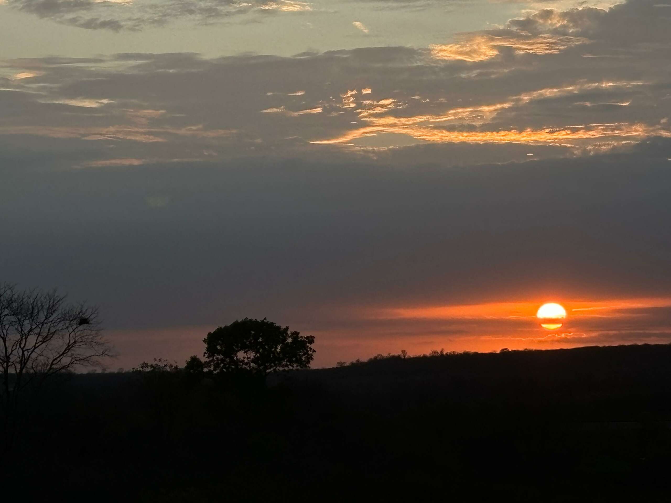 De forma geral, o sol deverá seguir mais aparente em todo o Ceará (FOTO: Marciel Bezerra)