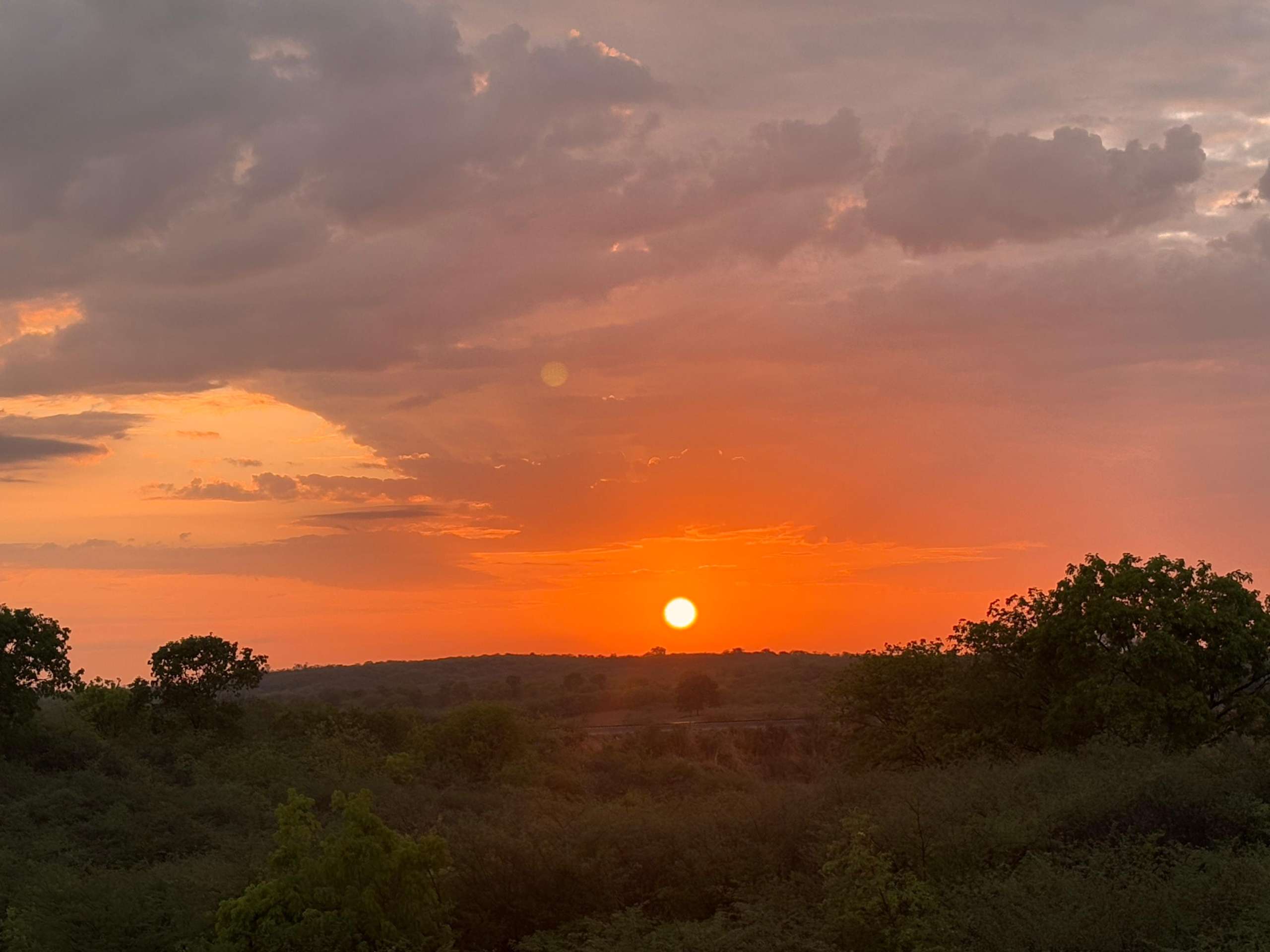 No interior, máximas deverão seguir próximo aos 39ºC (FOTO: Marciel Bezerra)